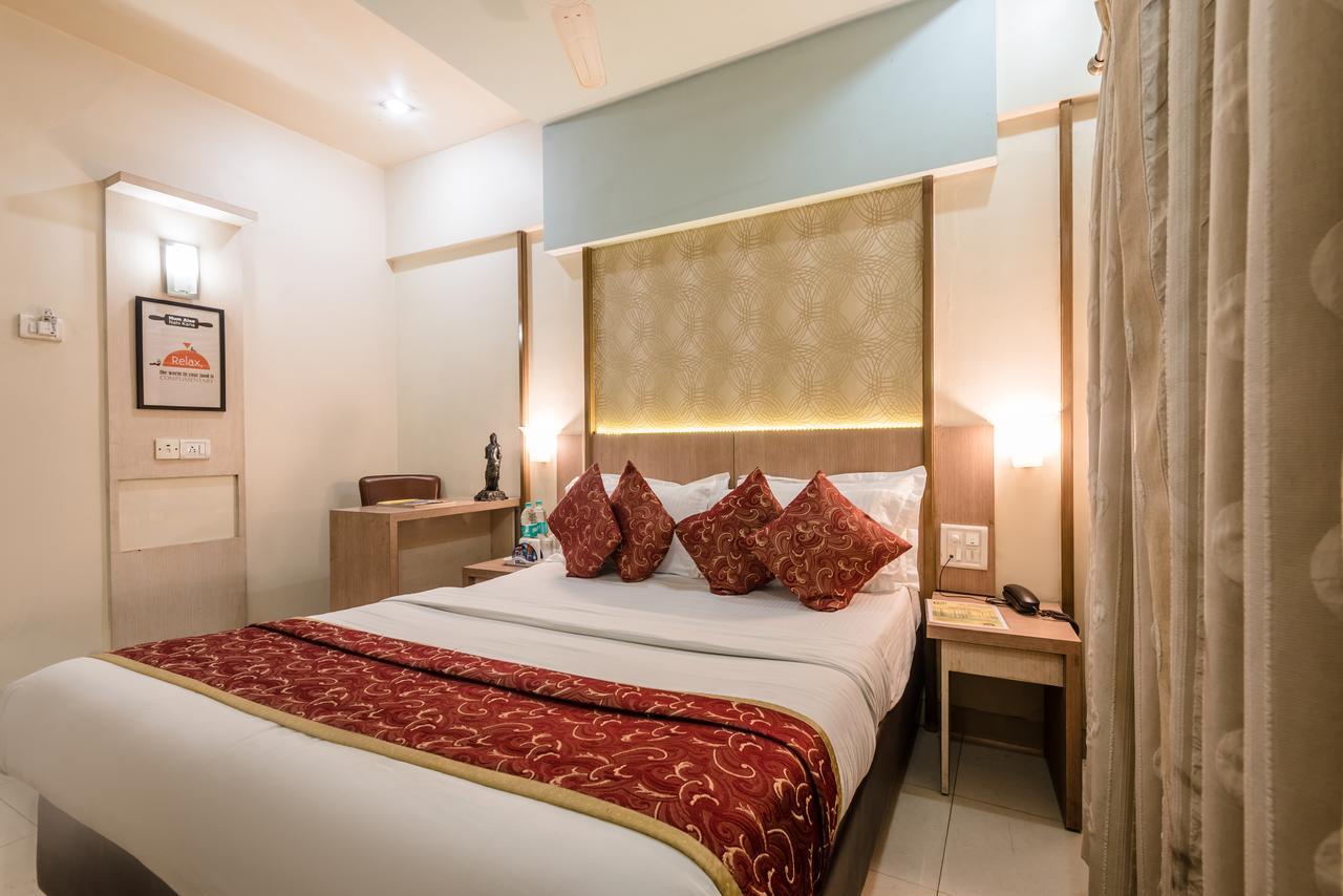 Hotel Panchratna Panvel Zewnętrze zdjęcie