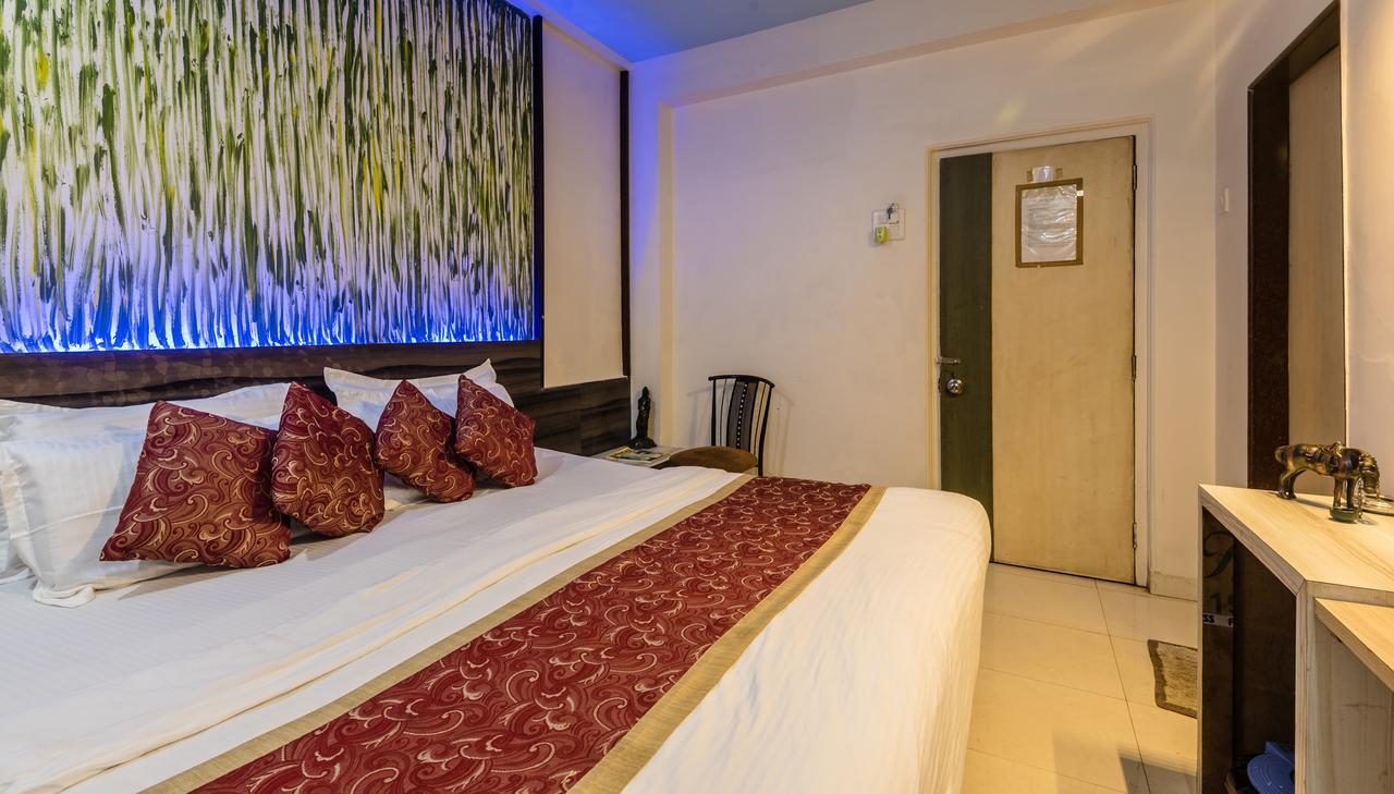 Hotel Panchratna Panvel Zewnętrze zdjęcie
