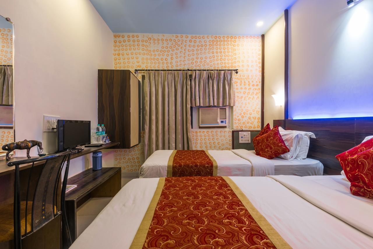 Hotel Panchratna Panvel Zewnętrze zdjęcie