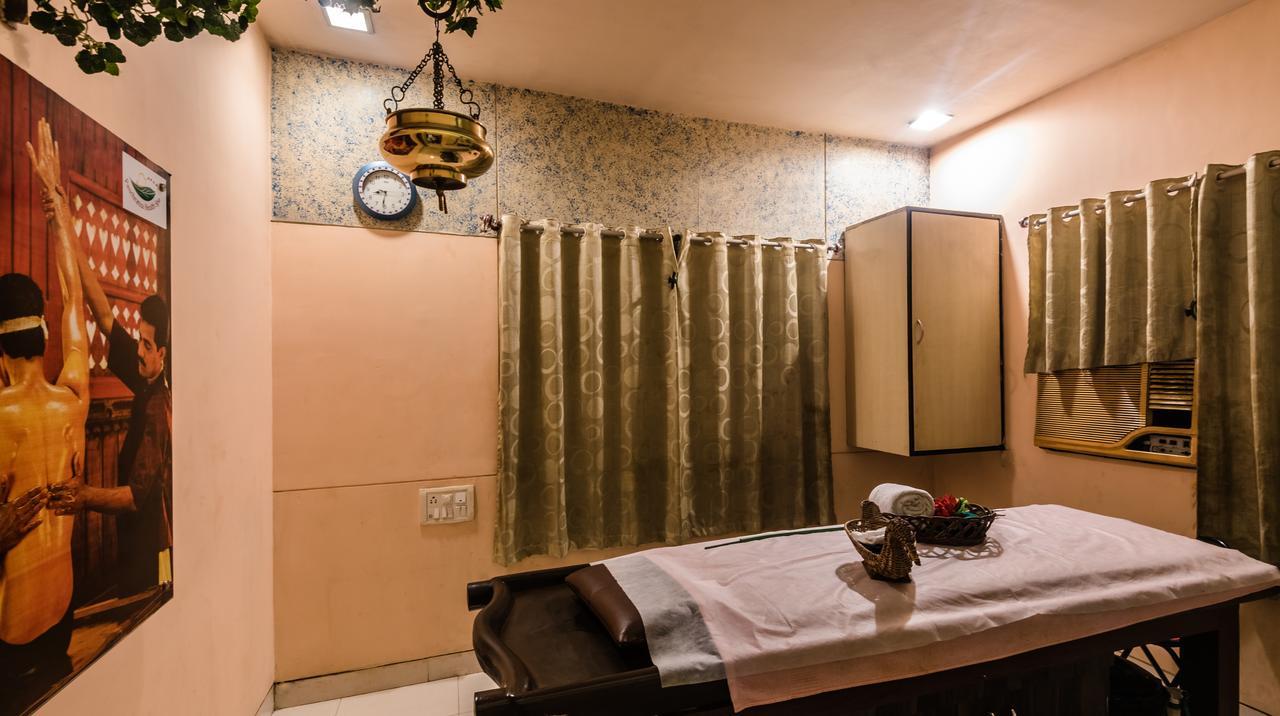 Hotel Panchratna Panvel Zewnętrze zdjęcie