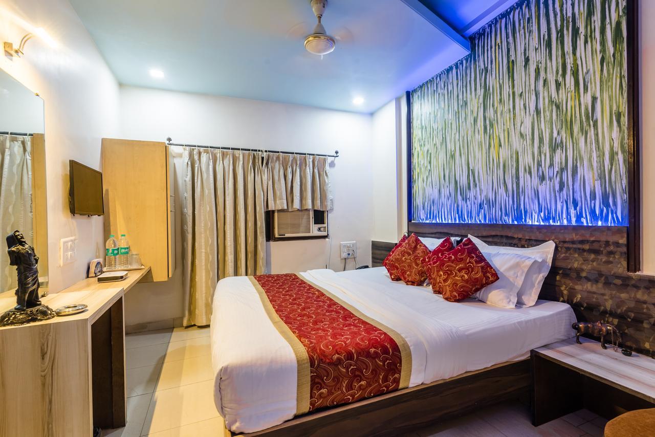 Hotel Panchratna Panvel Zewnętrze zdjęcie