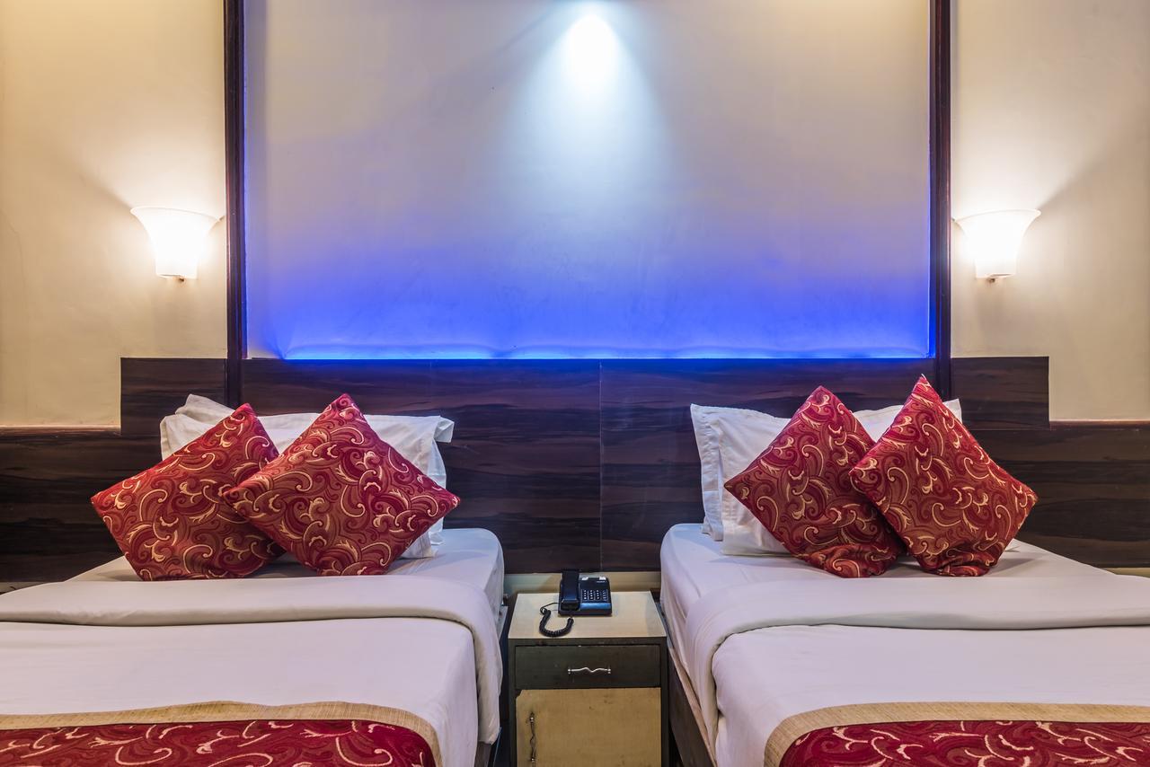 Hotel Panchratna Panvel Zewnętrze zdjęcie